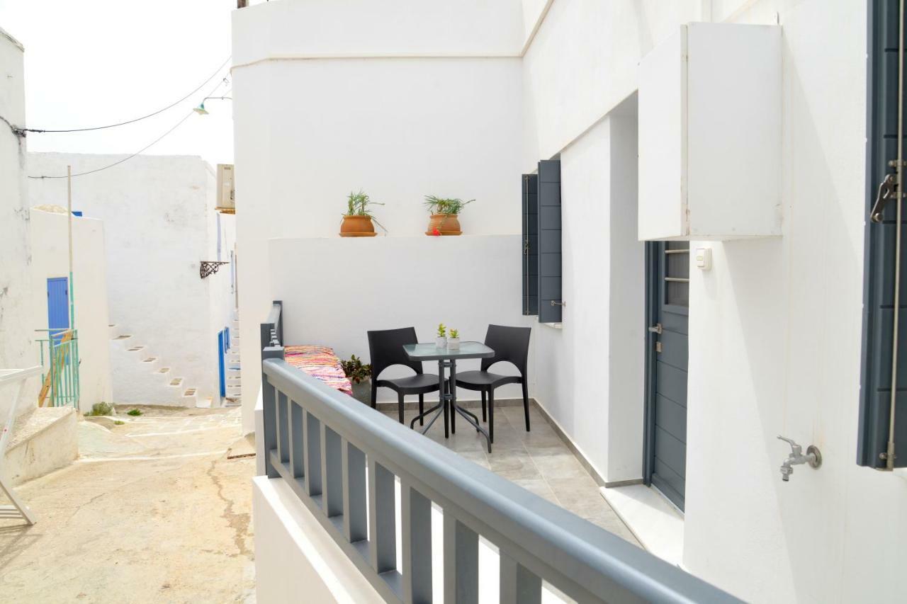 Christina'S Luxury Village House Plaka  Exterior photo