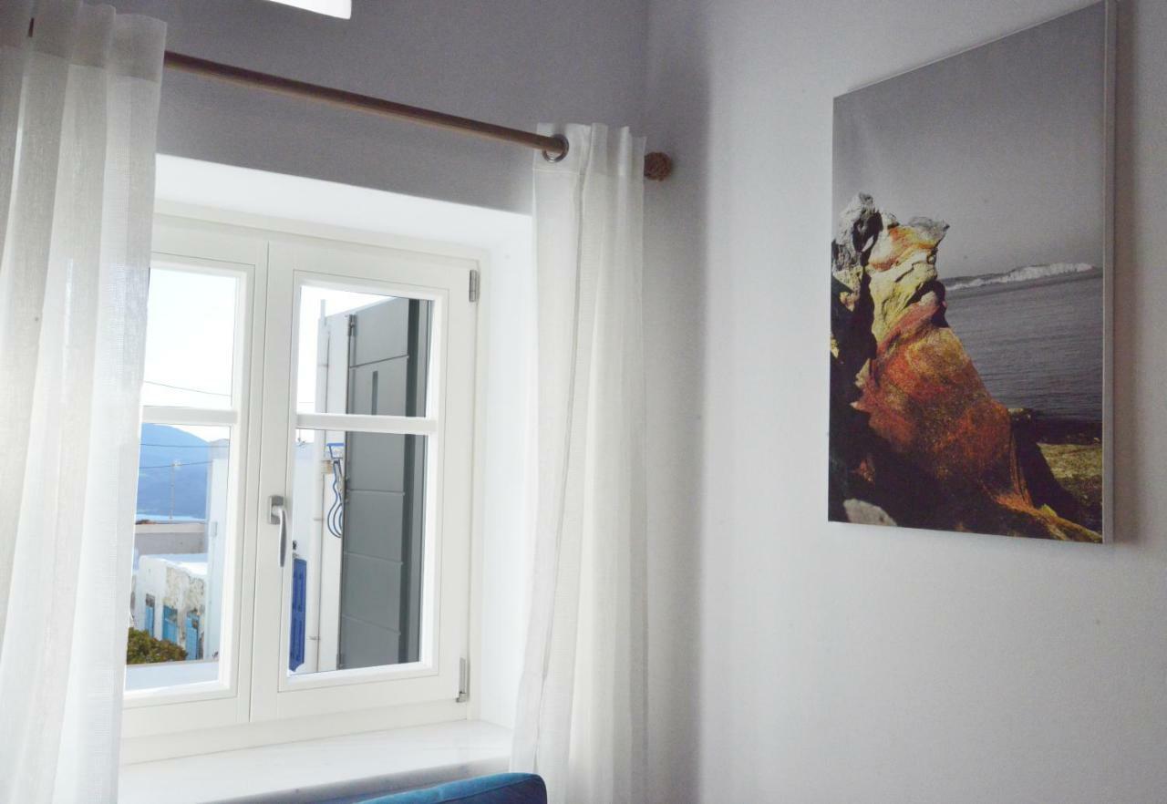 Christina'S Luxury Village House Plaka  Exterior photo
